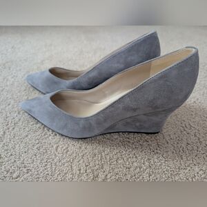 Marc Fisher Suede Wedge Heels -Gray Pointed Toe Slip On -size 10